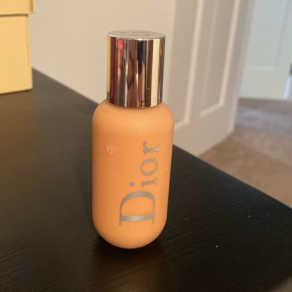 Dior Foundation for face and body 3WP